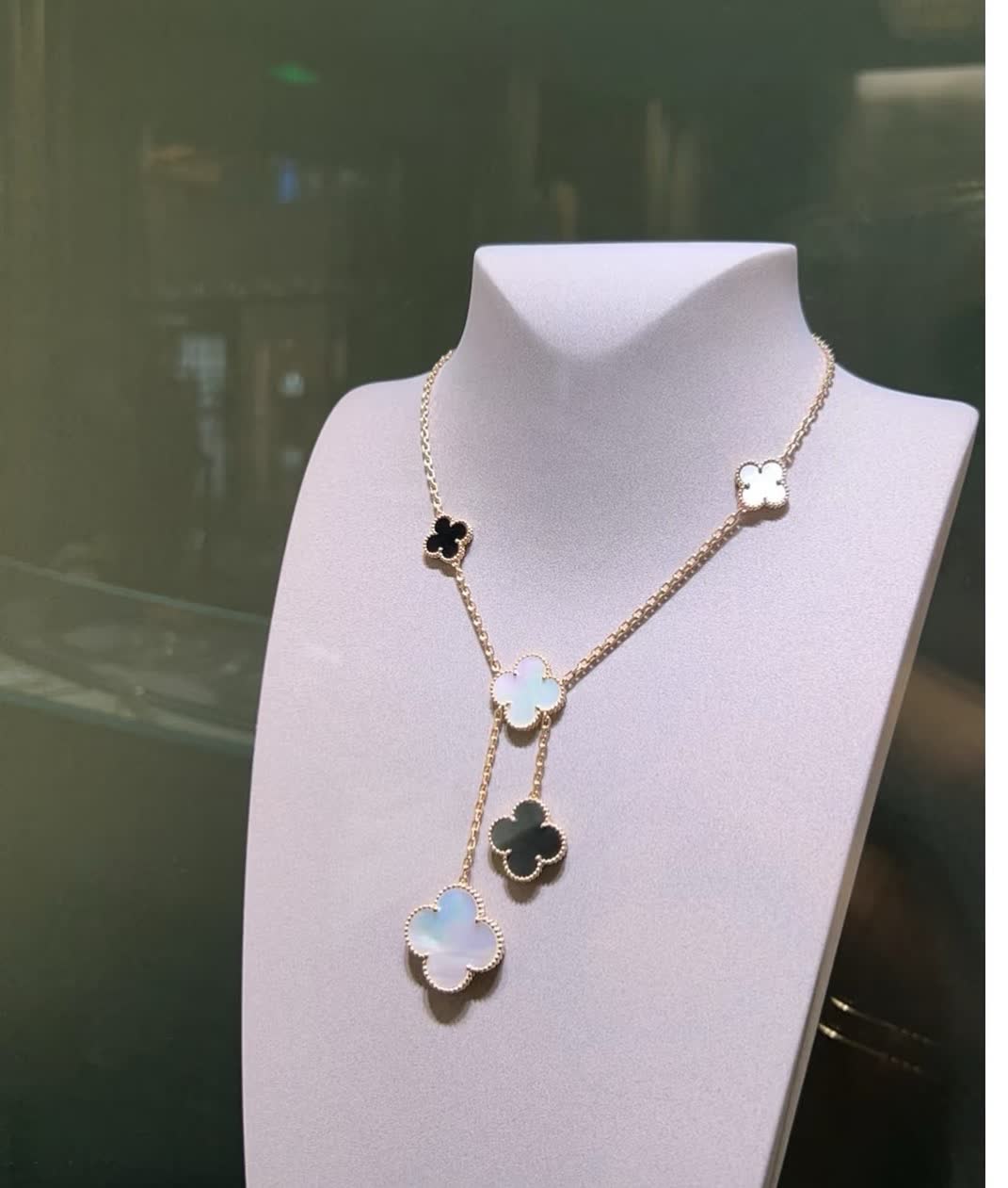 Van Cleef & Arpels Alhambra Gold and Enamel Necklace